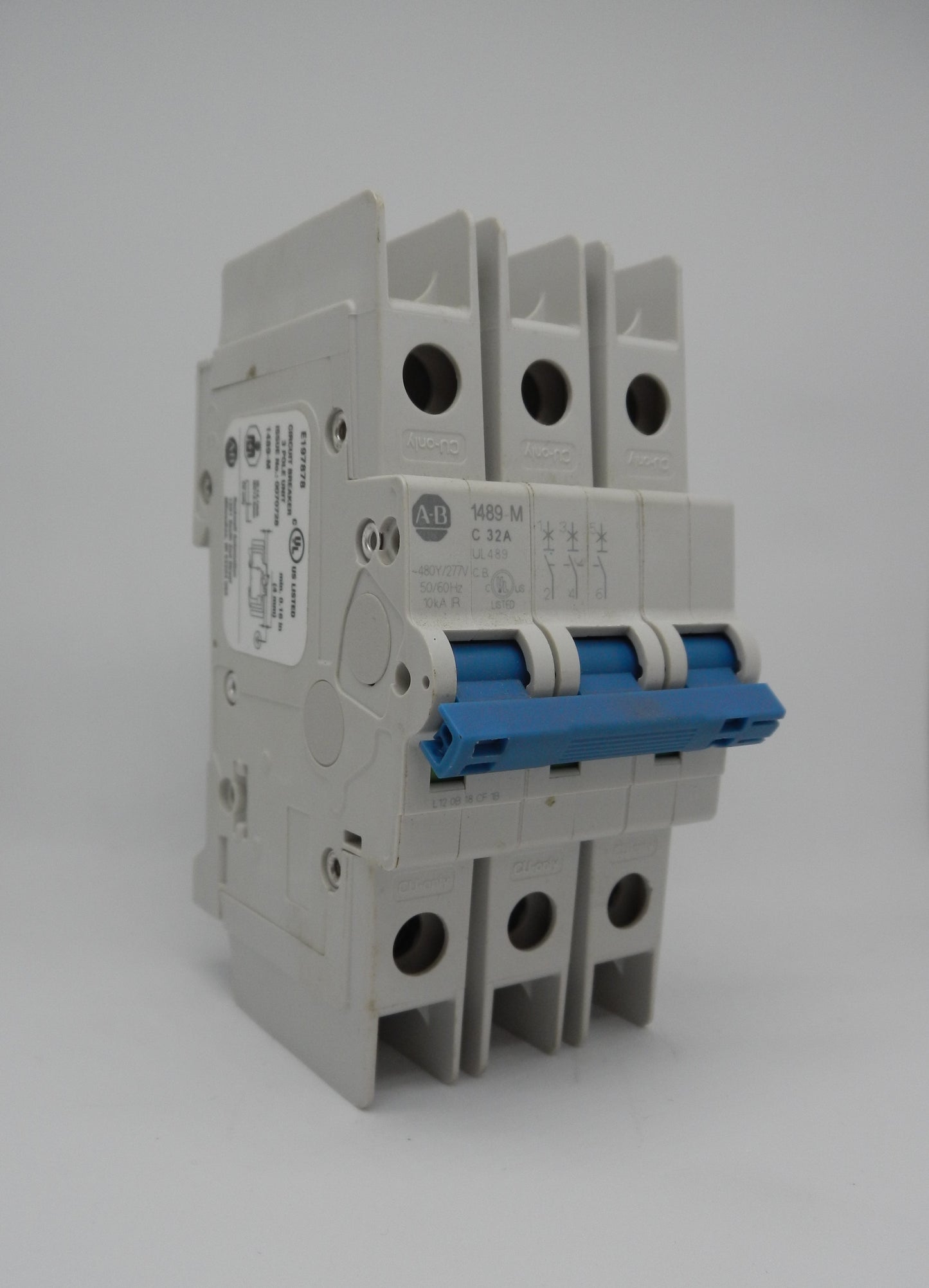 ALLEN-BRADLEY 1489-M3C320