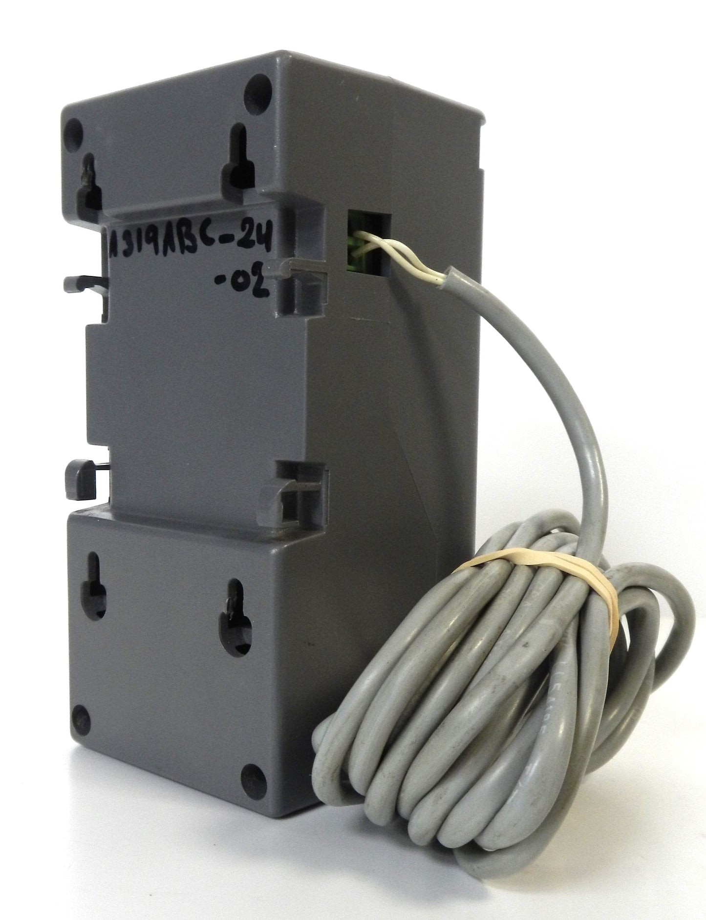 A319ABC-24-02 Johnson Controls A319 Electronic Temperature Controller SPDT -20°F to 100°F Without Sensor