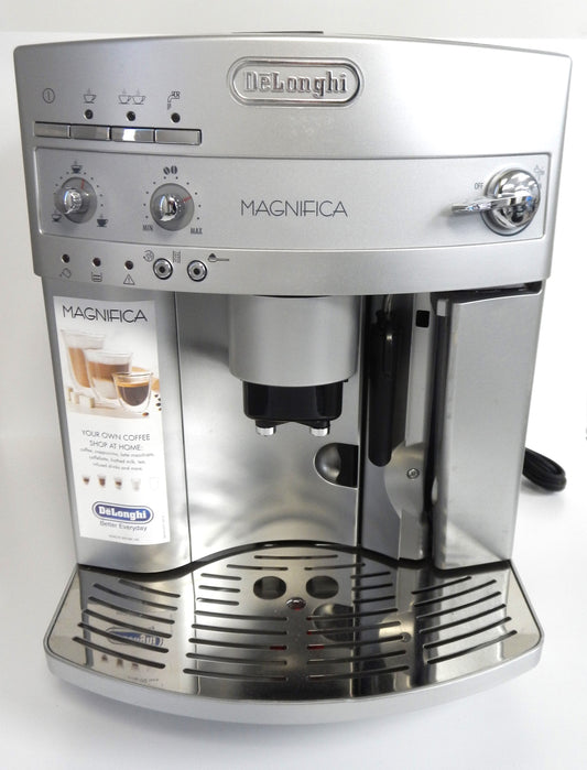 DELONGHI ESAM3300 Magnifica Espresso Machine