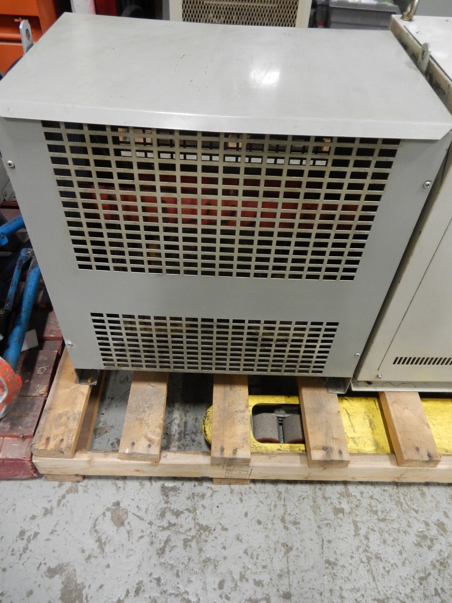 MARCUS 6600-498, 45 KVA TRANSFORMER