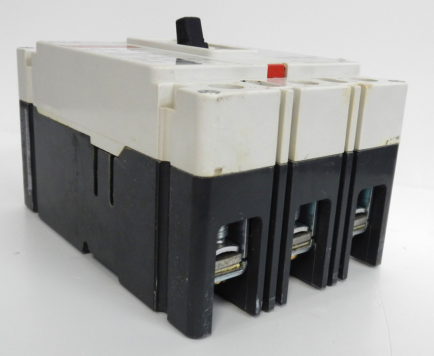 EATON FDB3060L CIRCUIT BREAKER