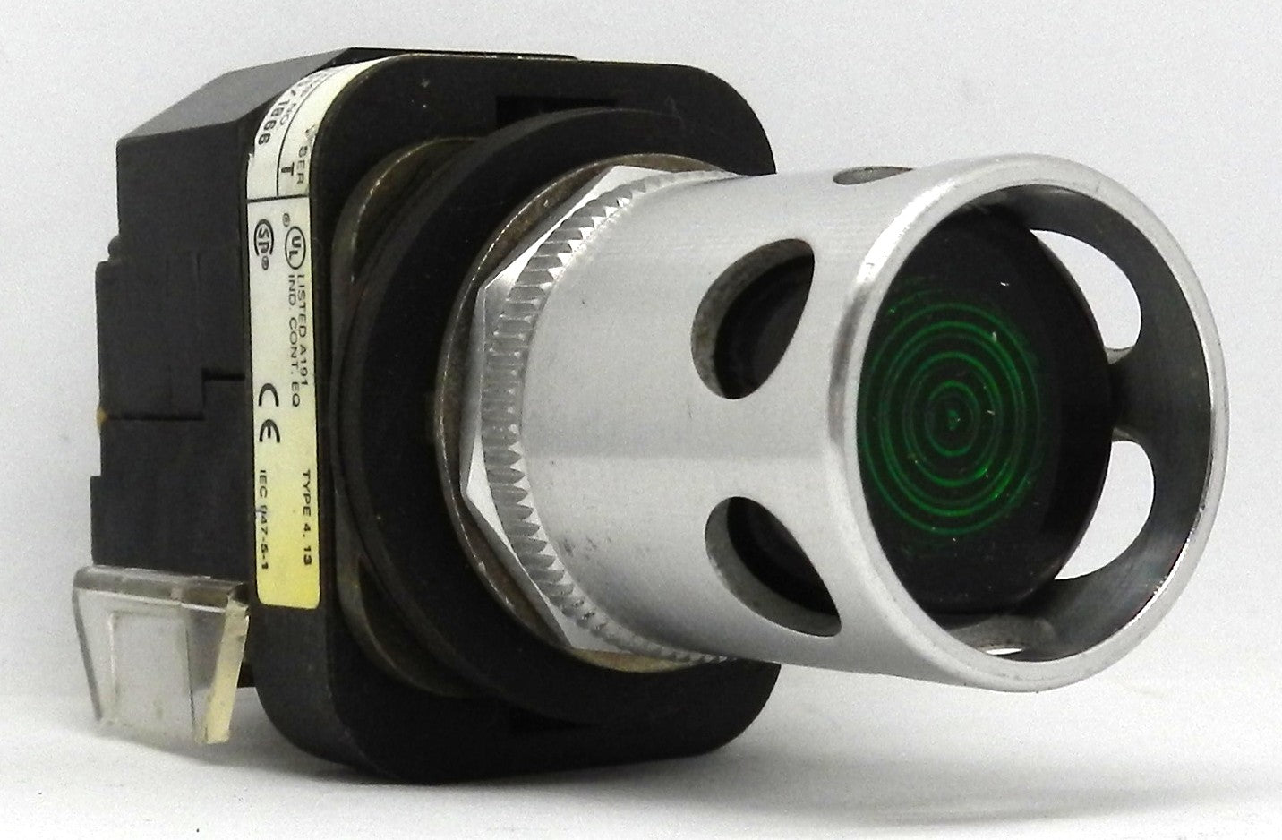 Allen-Bradley 800T-PA16 Push Button, 30.5mm, Illuminated, Momentary, Metal, 120V AC