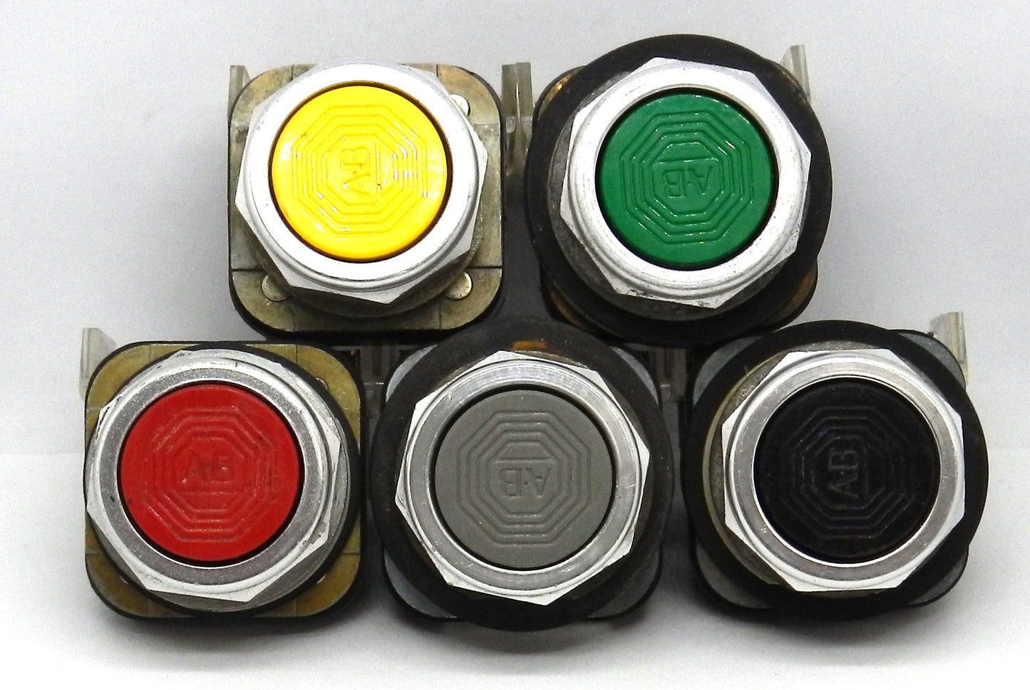 Allen-Bradley 800T-A Push Button, Momentary, 30.5mm Flush Head, Non-Illuminated, Metal, 2NO