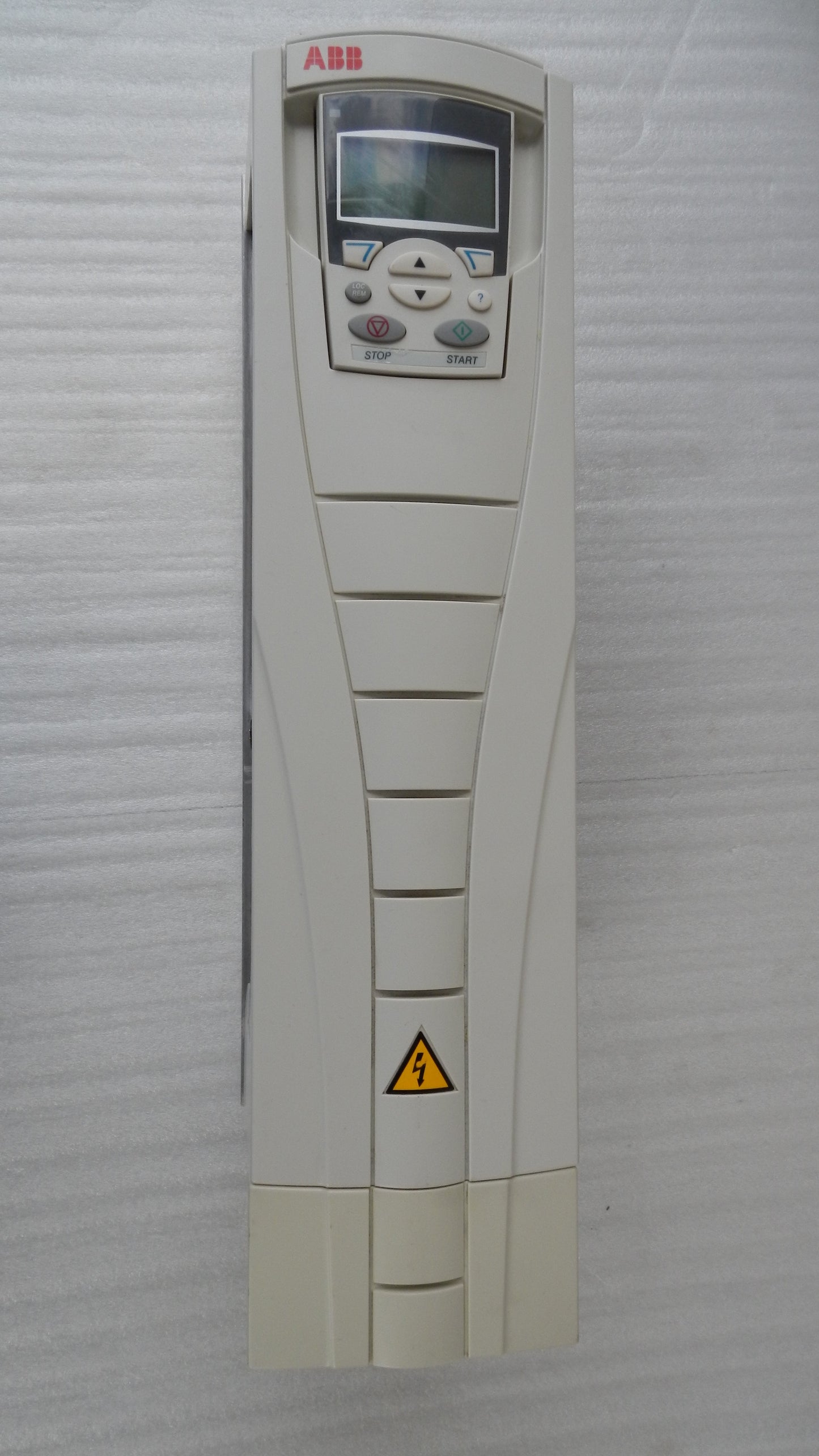ABB ACS550-U1-09A0-6