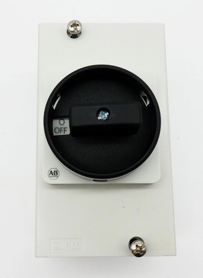194E-Y16M17534G Allen-Bradley 194E Enclosed Load Switch 16A 3 Pole IP65