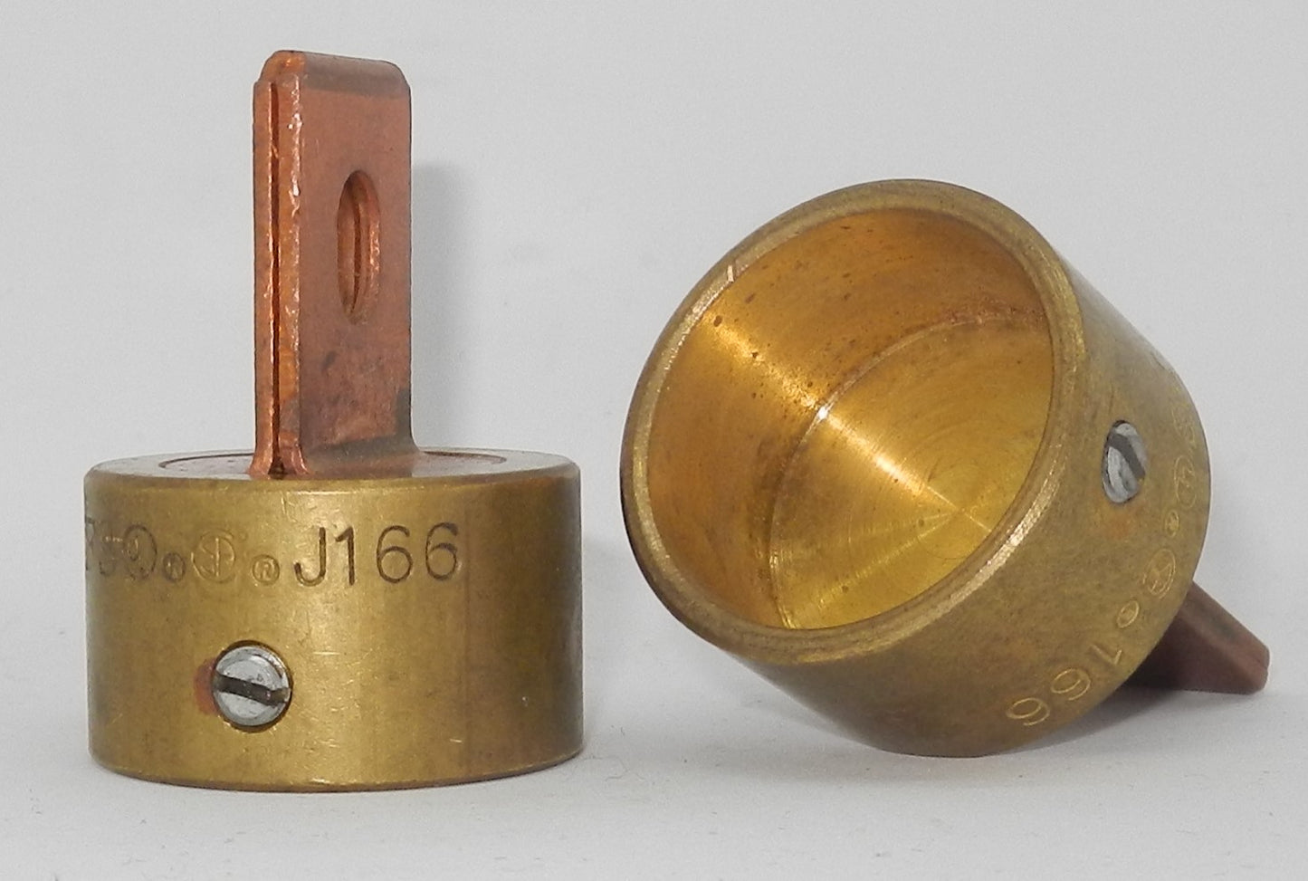 FUSE REDUCER 166