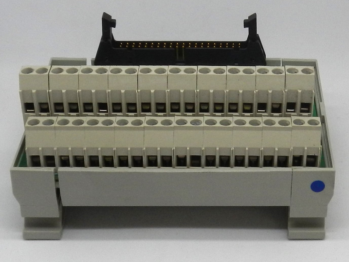 ALLEN-BRADLEY 1492-IFM40F INTERFACE MODULE