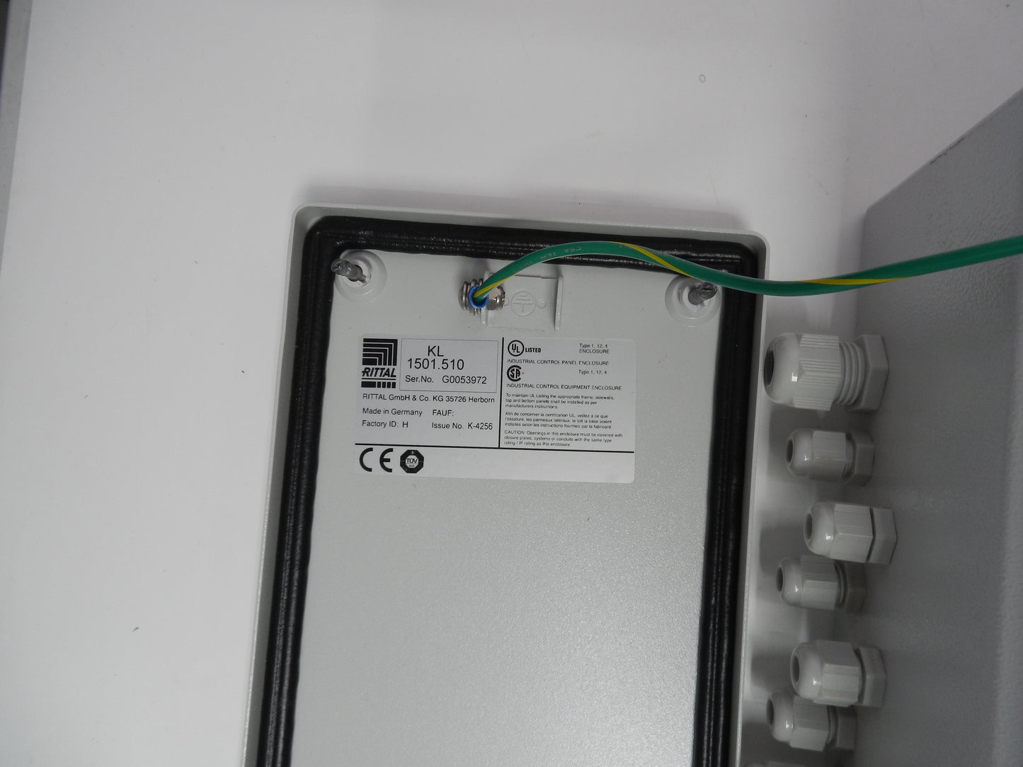 Rittal KL1501.510 Industrial Control Enclosure With Terminal Blocks & DIN Rail