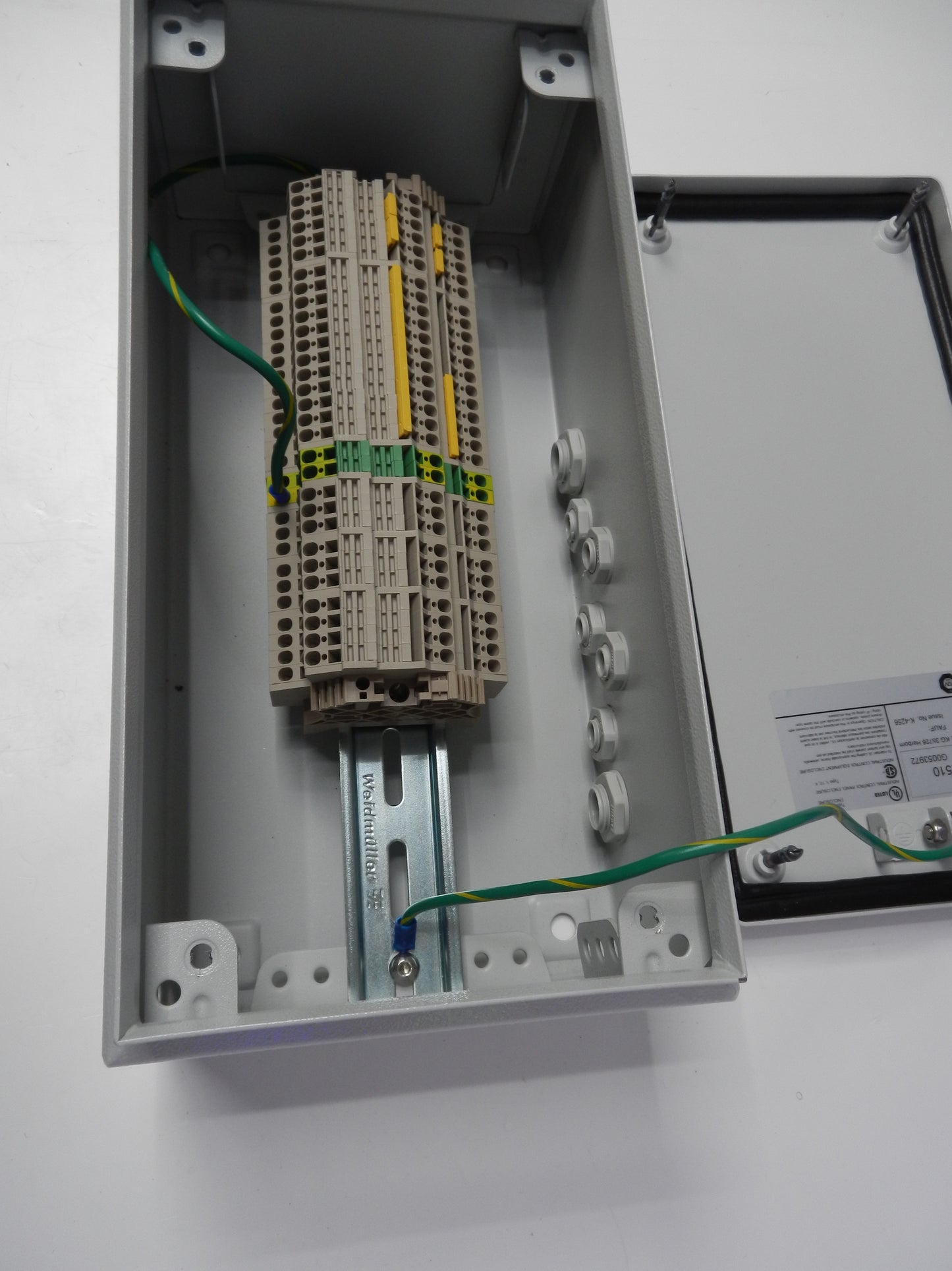 Rittal KL1501.510 Industrial Control Enclosure With Terminal Blocks & DIN Rail