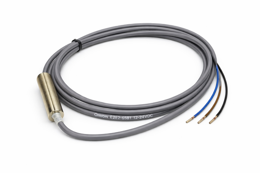 E2E2-X5B1-5M Omron Inductive Proximity Sensor 5mm PNP NO 5M Cable